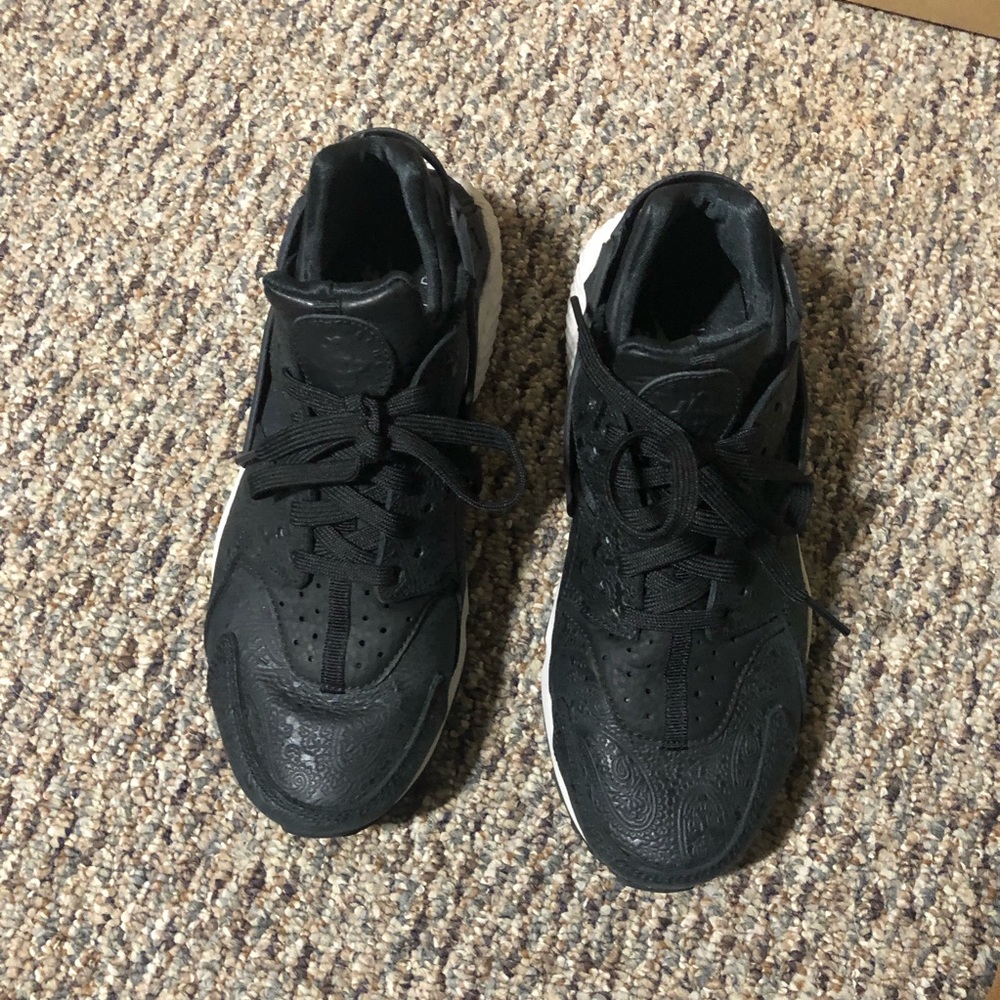 Nike Huarache Sneaker